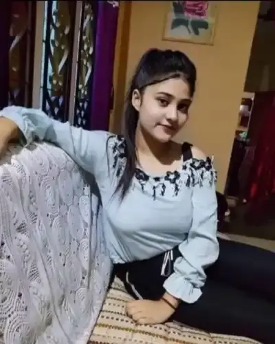 Call Girls Service in Renukoot